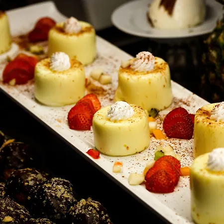 Waterman Svpetrvs Resort 4*