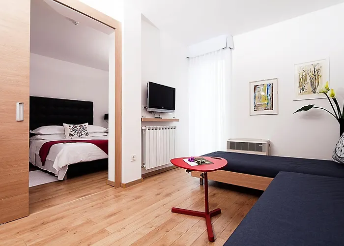 Waterman Svpetrvs Resort 4*