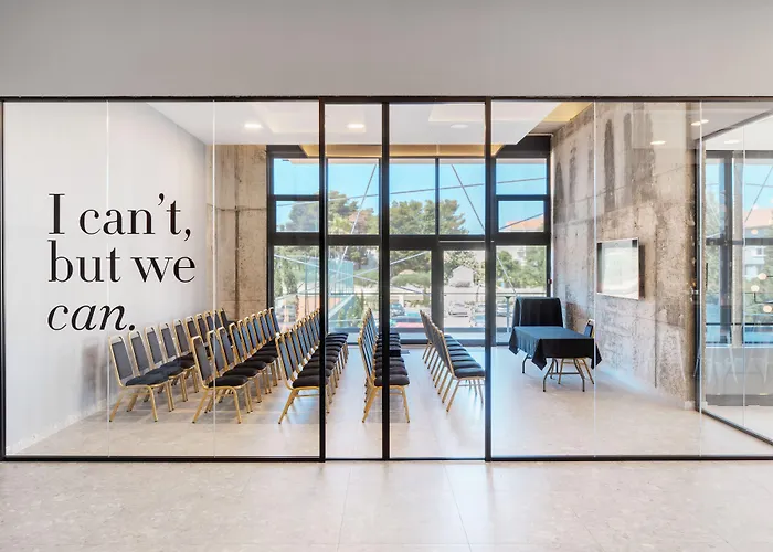 Resort Waterman Svpetrvs 4*