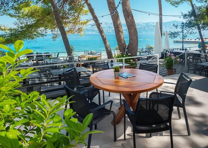 Pribjeći Waterman Svpetrvs 4*
